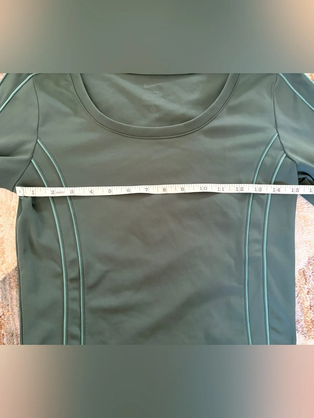 Nike Women's Long Sleeve Crop Top - Teal Green